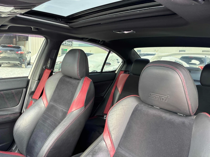 Subaru WRX * sti* CARFAX * БЕЗ ПЪРВОНАЧАЛНА ВНОСКА, снимка 10 - Автомобили и джипове - 52813292