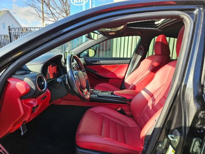 Lexus IS 300  * CARFAX * БЕЗ ПЪРВОНАЧАЛНА ВНОСКА, снимка 15 - Автомобили и джипове - 53079479