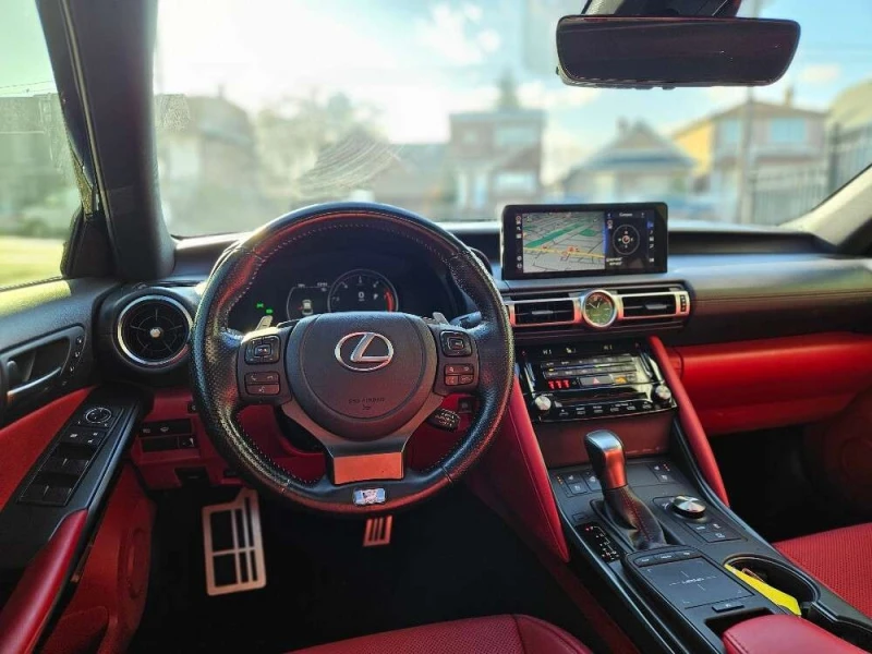 Lexus IS 300  * CARFAX * БЕЗ ПЪРВОНАЧАЛНА ВНОСКА, снимка 14 - Автомобили и джипове - 53079479