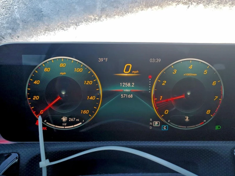 Mercedes-Benz CLA 250 АМГ ПАКЕТ* DIGITAL* АЛКАНТАРА* ПОДГРЕВИ* , снимка 9 - Автомобили и джипове - 53248301