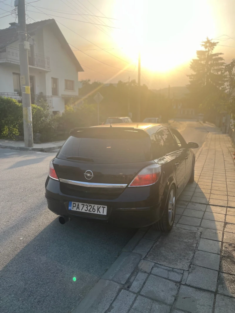 Opel Astra, снимка 9 - Автомобили и джипове - 53401345