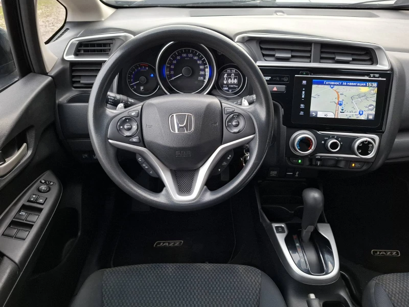 Honda Jazz Sport Edition- АВТОМАТИК, снимка 9 - Автомобили и джипове - 53542080
