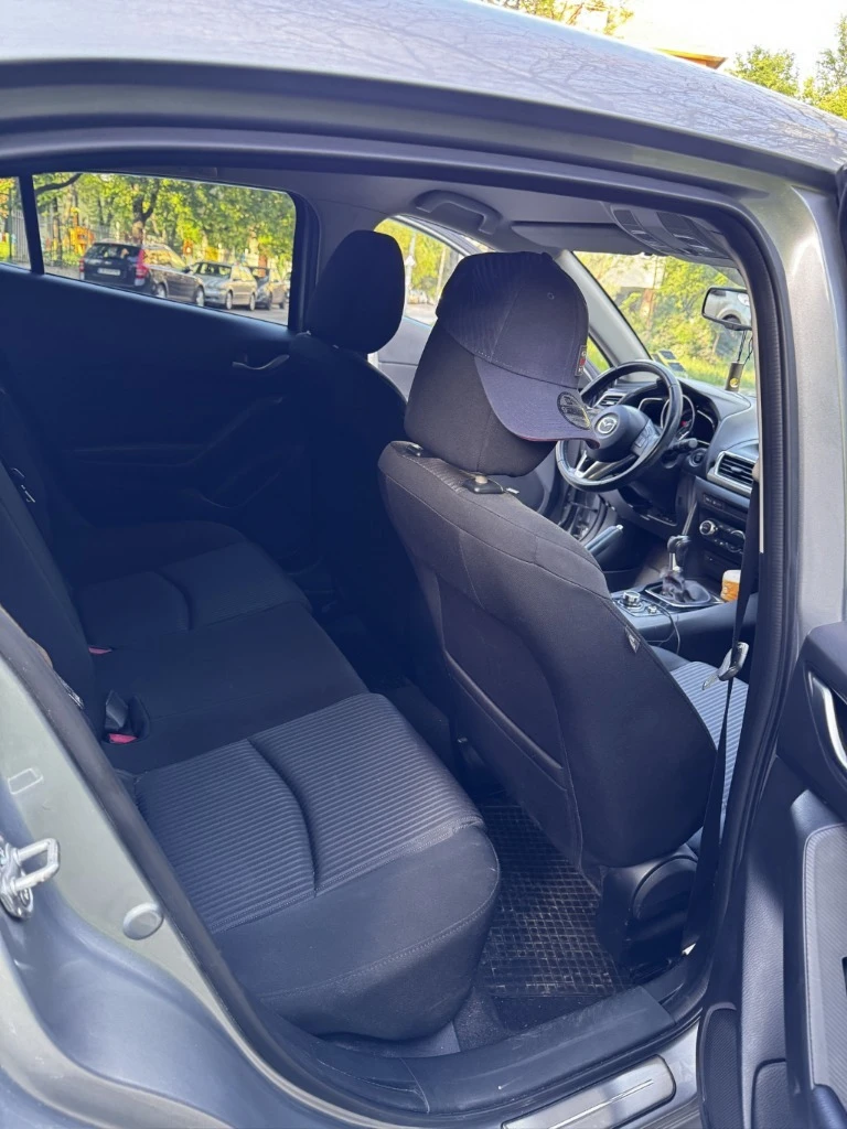 Mazda 3 2.2 SkyActive, снимка 9 - Автомобили и джипове - 53078642
