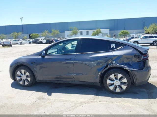 Tesla Model Y Long Range Dual Motor AWD, снимка 14 - Автомобили и джипове - 54929227
