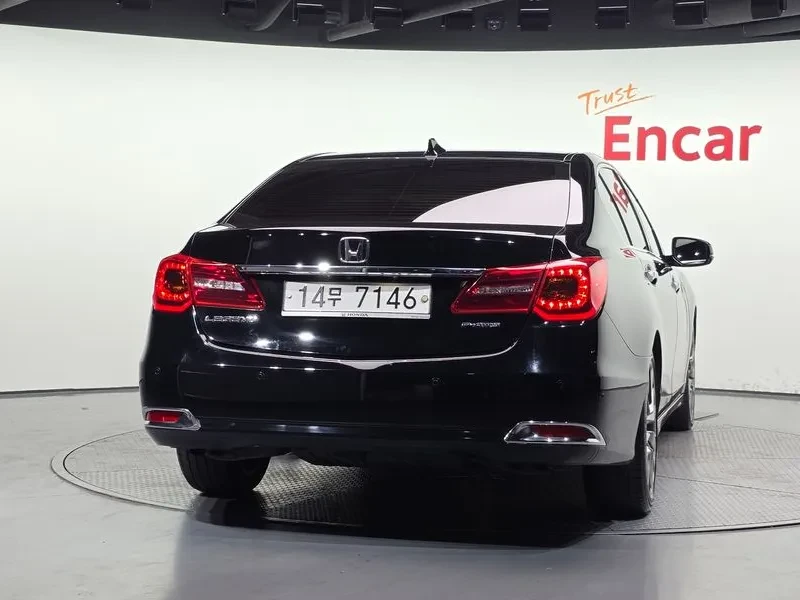 Honda Legend 3.5, снимка 4 - Автомобили и джипове - 56353524
