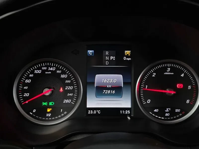 Mercedes-Benz C 200 W205 C200 D, снимка 8 - Автомобили и джипове - 56353577