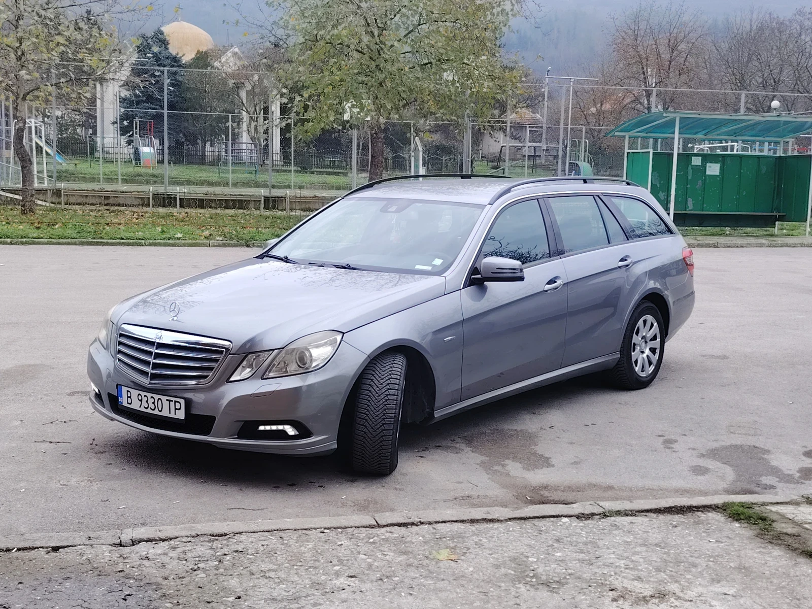 Mercedes-Benz E 350, снимка 1