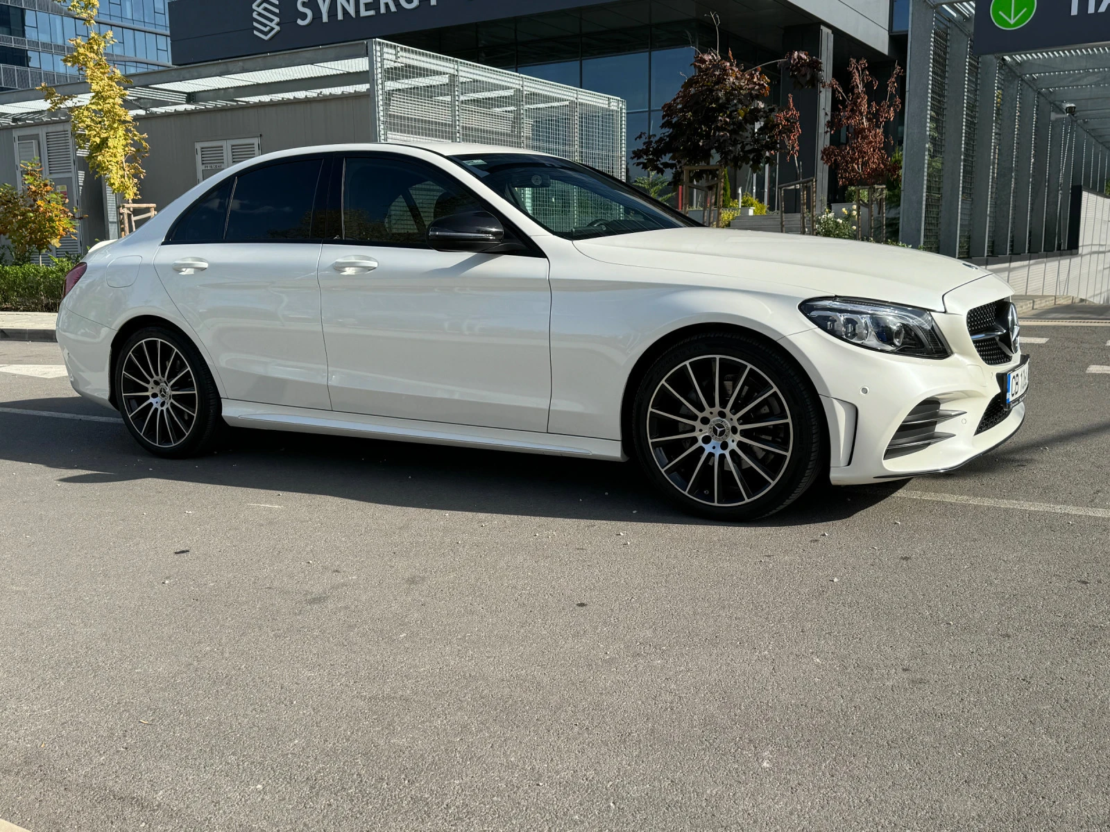 Mercedes-Benz C 180 Multibeam/Designo diamond white - изображение 6