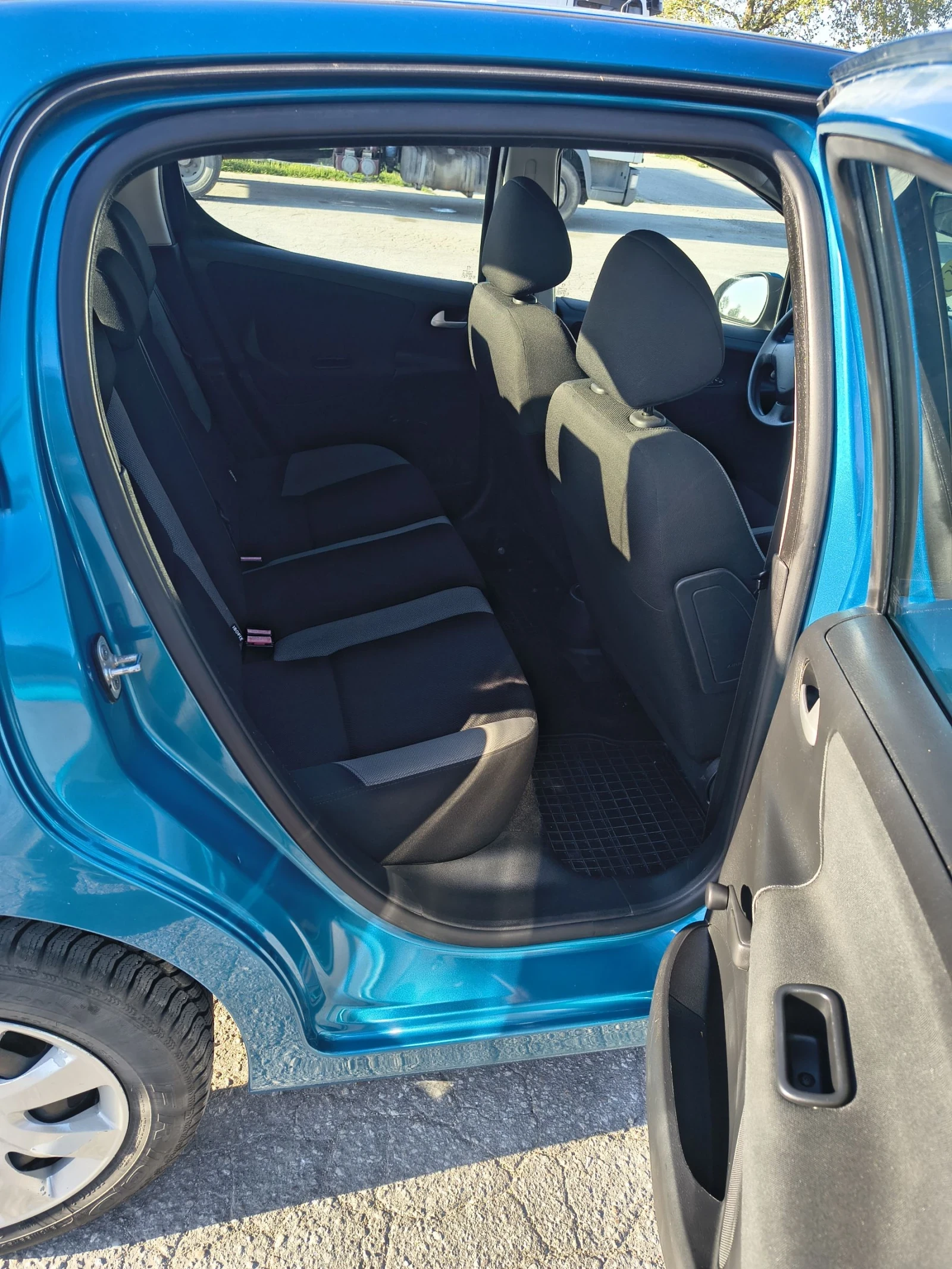 Peugeot 207  - изображение 6
