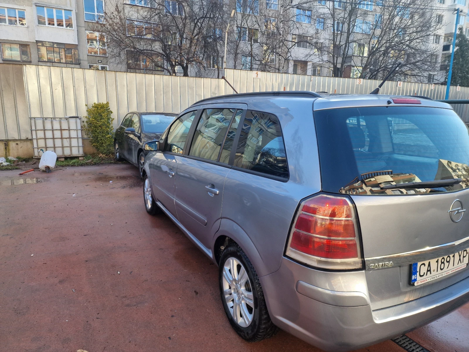 Opel Zafira 1.9 cdti 120 kc 2008 г - изображение 3