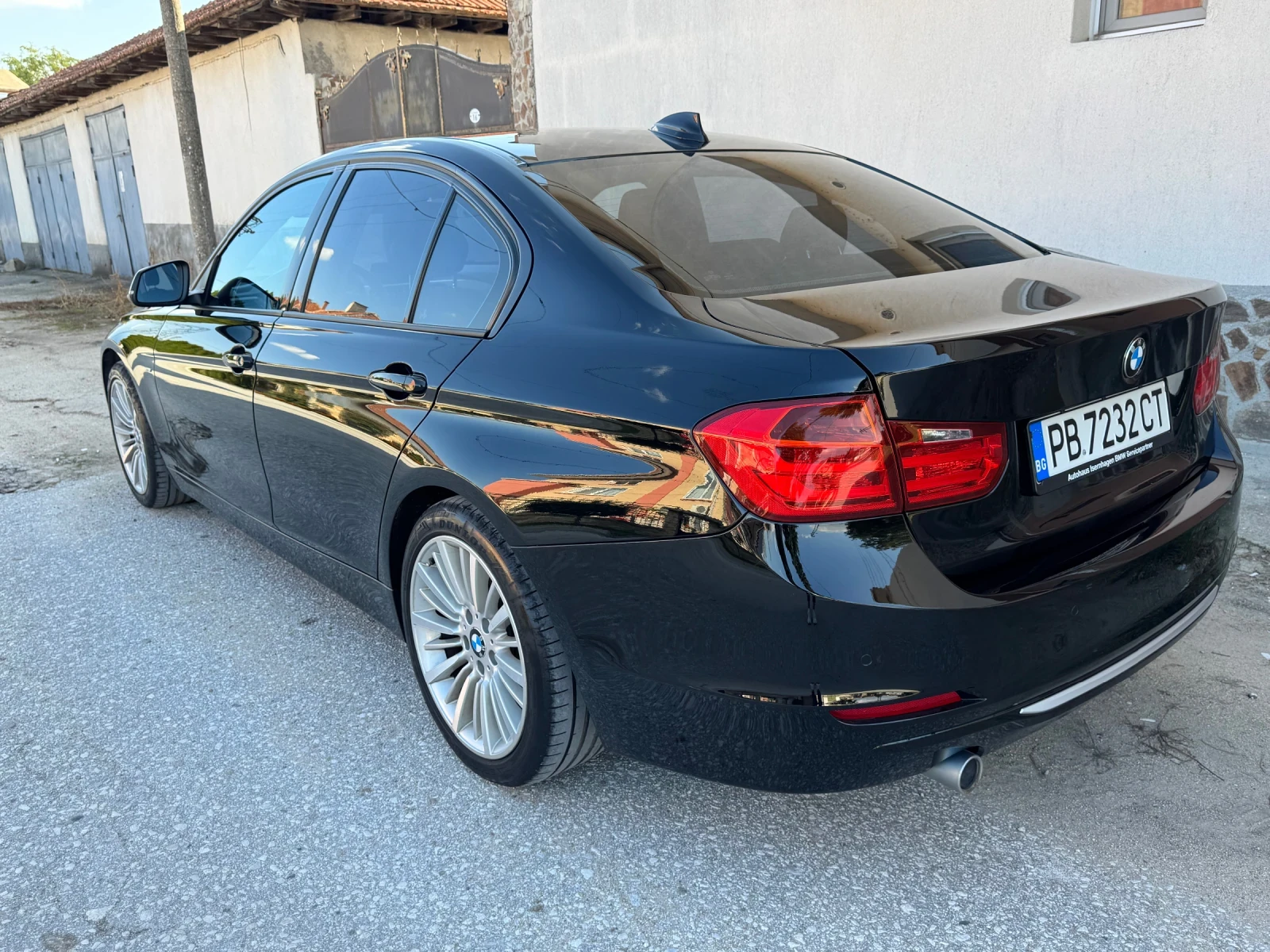 BMW 318 F30 | Mobile.bg   16