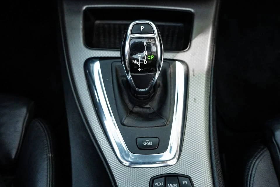 BMW 335 IS DCT * * CARFAX * *  * *  | Mobile.bg   13