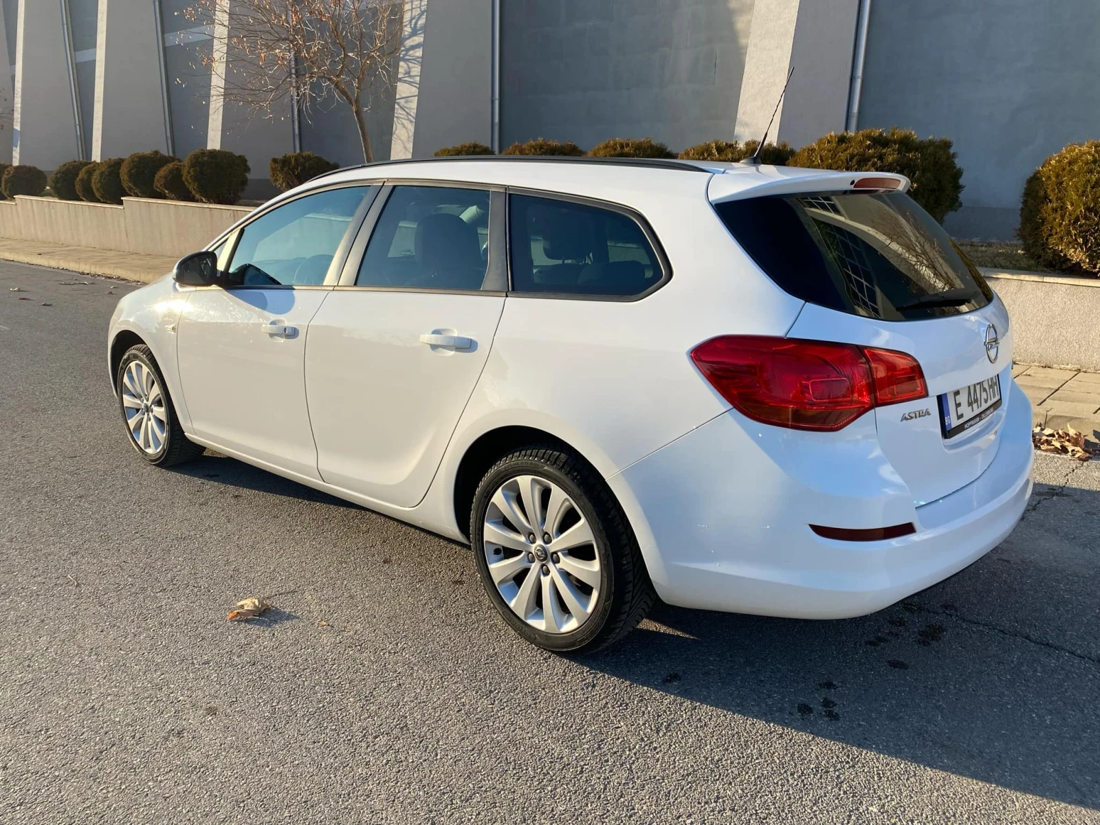 Opel Astra 1.4 GAS - изображение 4