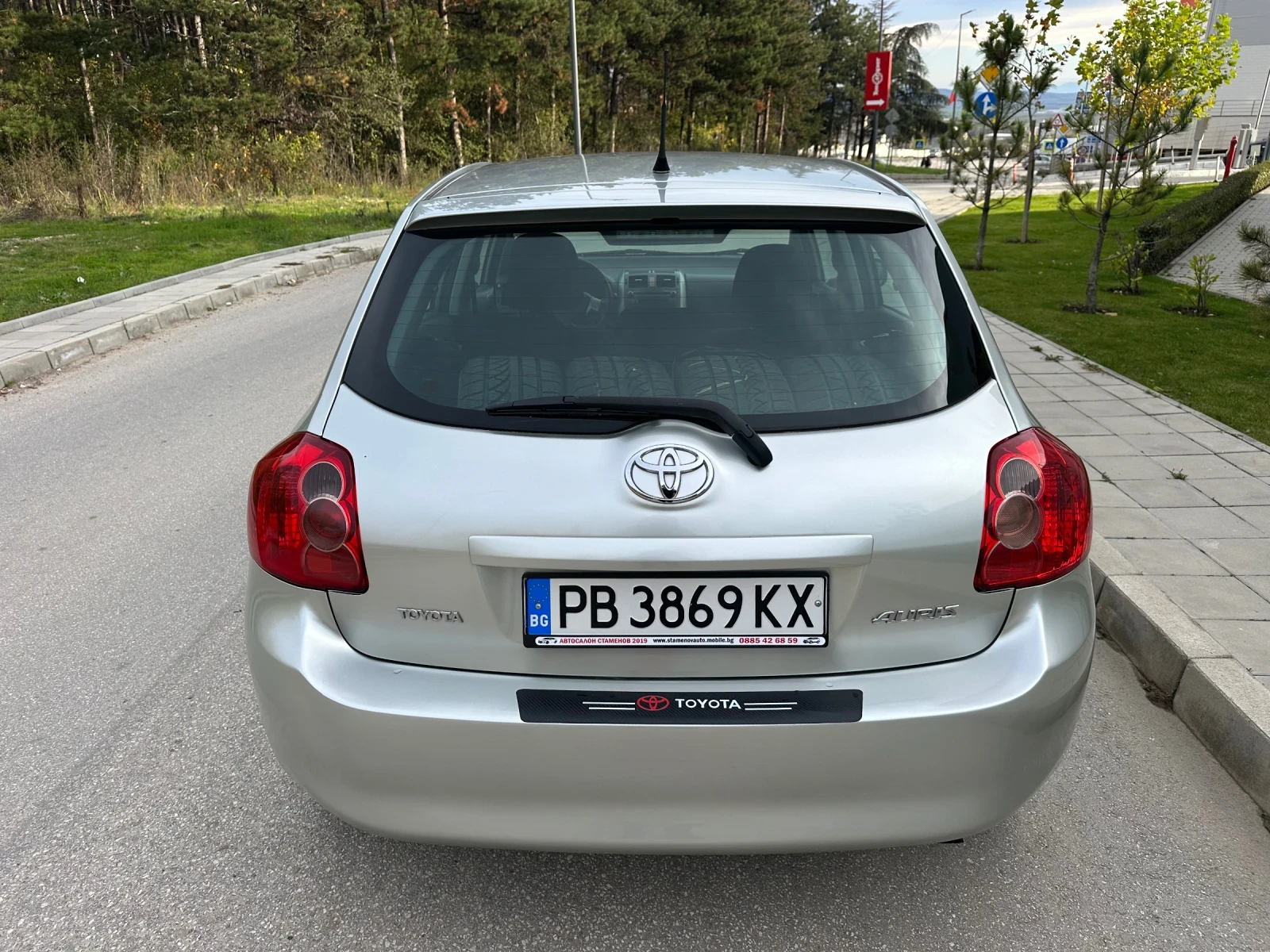 Toyota Auris 1.6/KEYLESS GO/AVTOPILOT/124PS - изображение 5