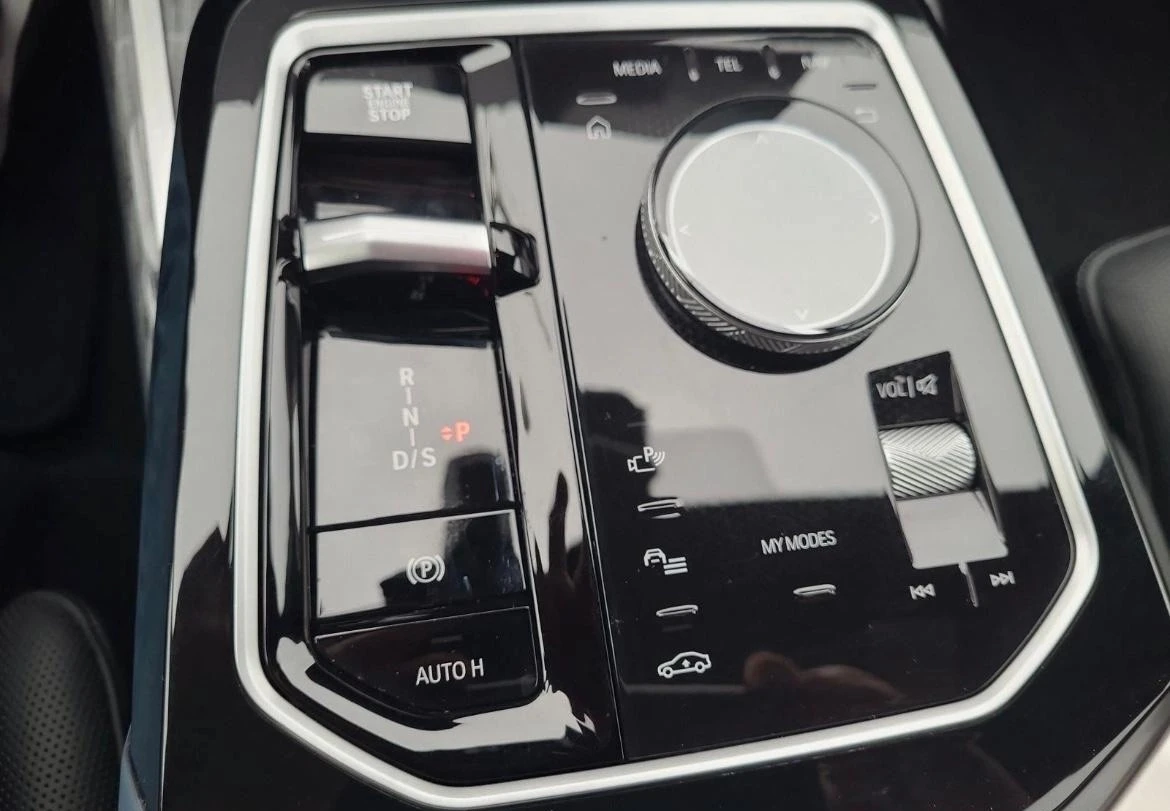 BMW 750 xDrive Mhev | Mobile.bg   6