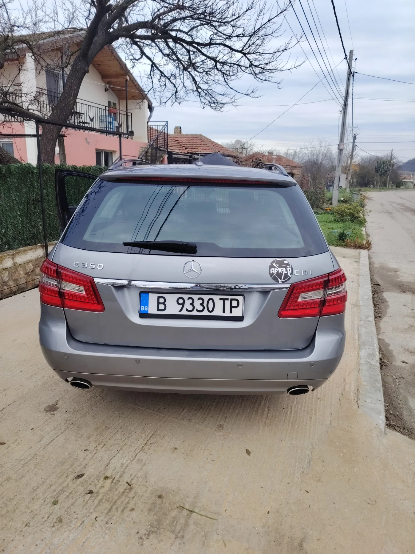 Mercedes-Benz E 350  - изображение 3