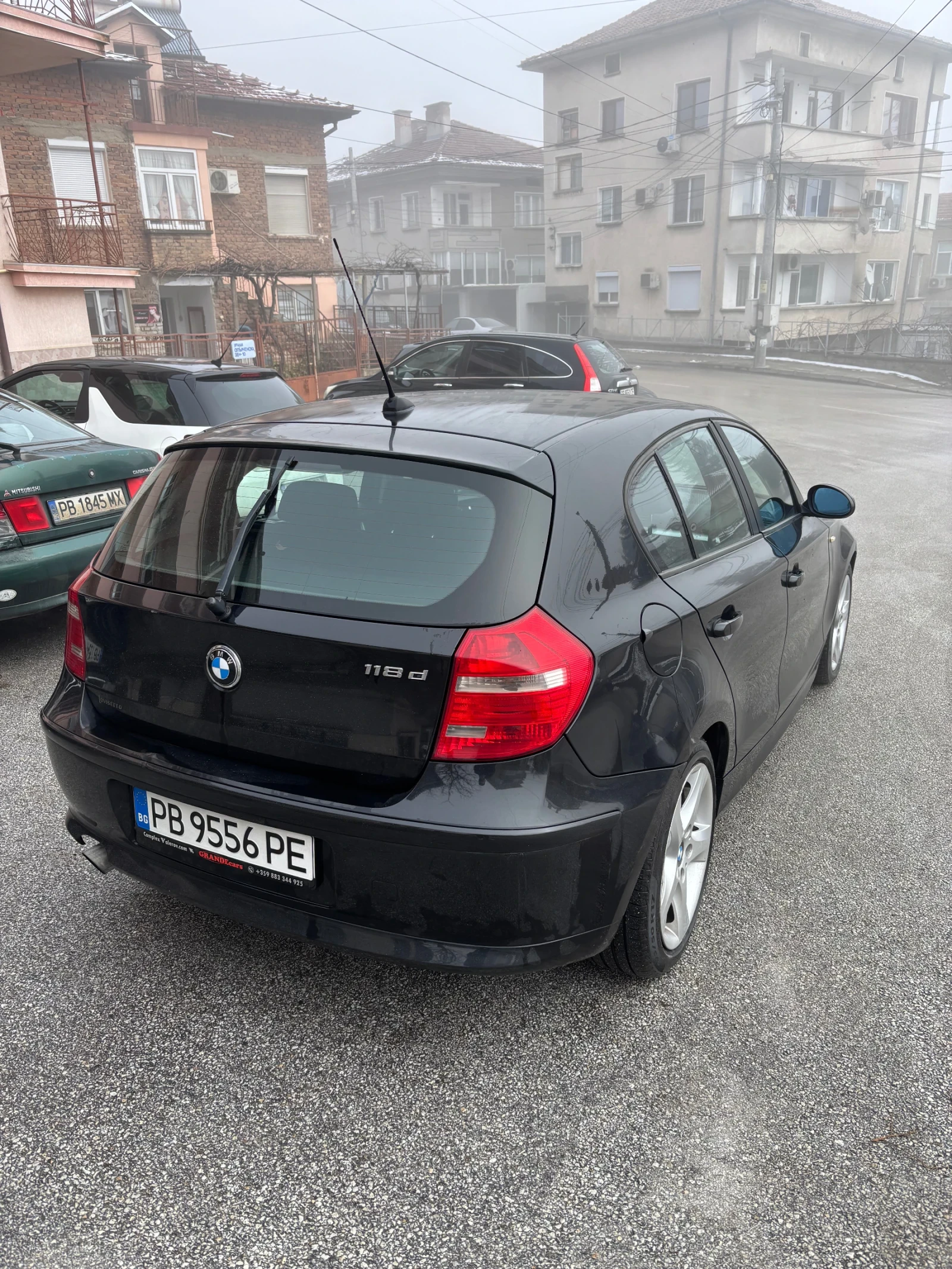 BMW 118 2.0d - изображение 4