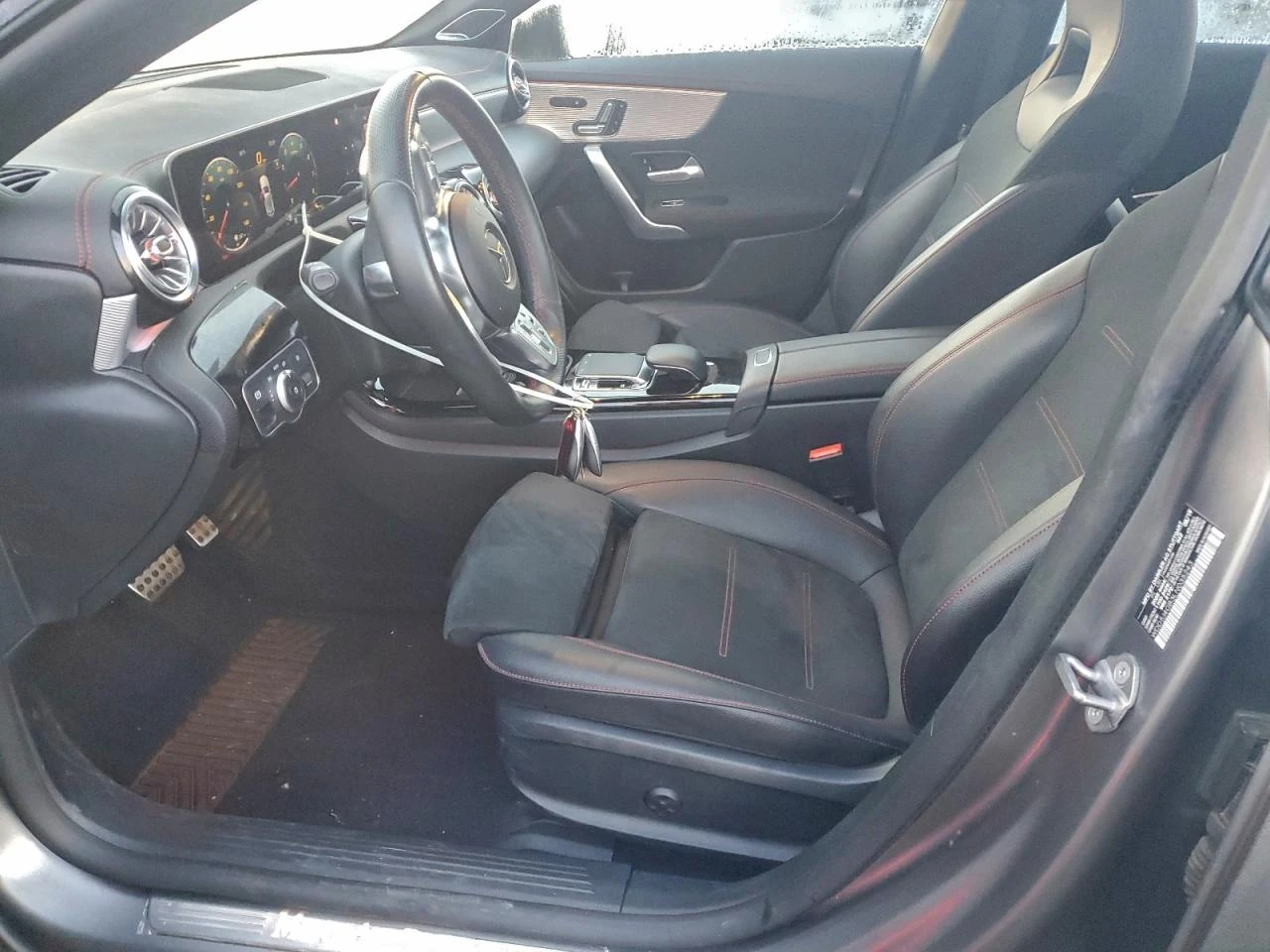 Mercedes-Benz CLA 250 АМГ ПАКЕТ* DIGITAL* АЛКАНТАРА* ПОДГРЕВИ*  - изображение 7