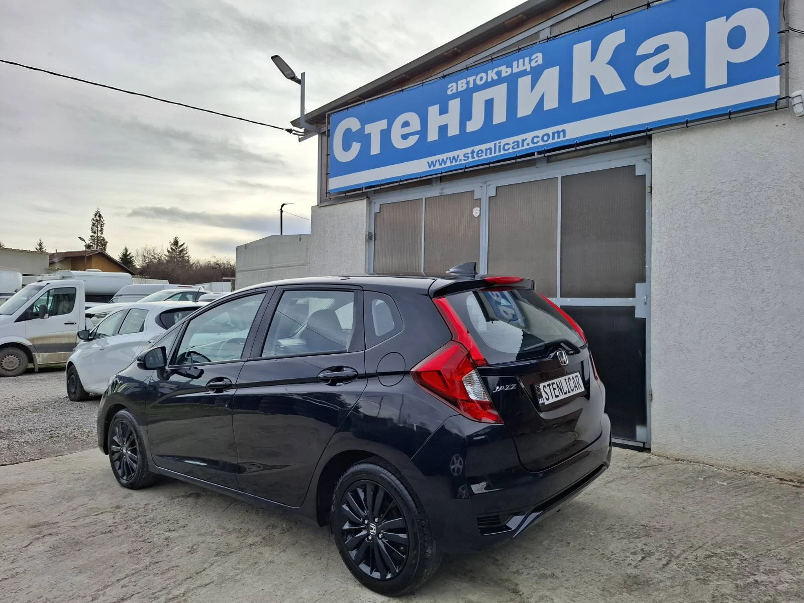 Honda Jazz Sport Edition- АВТОМАТИК - изображение 2
