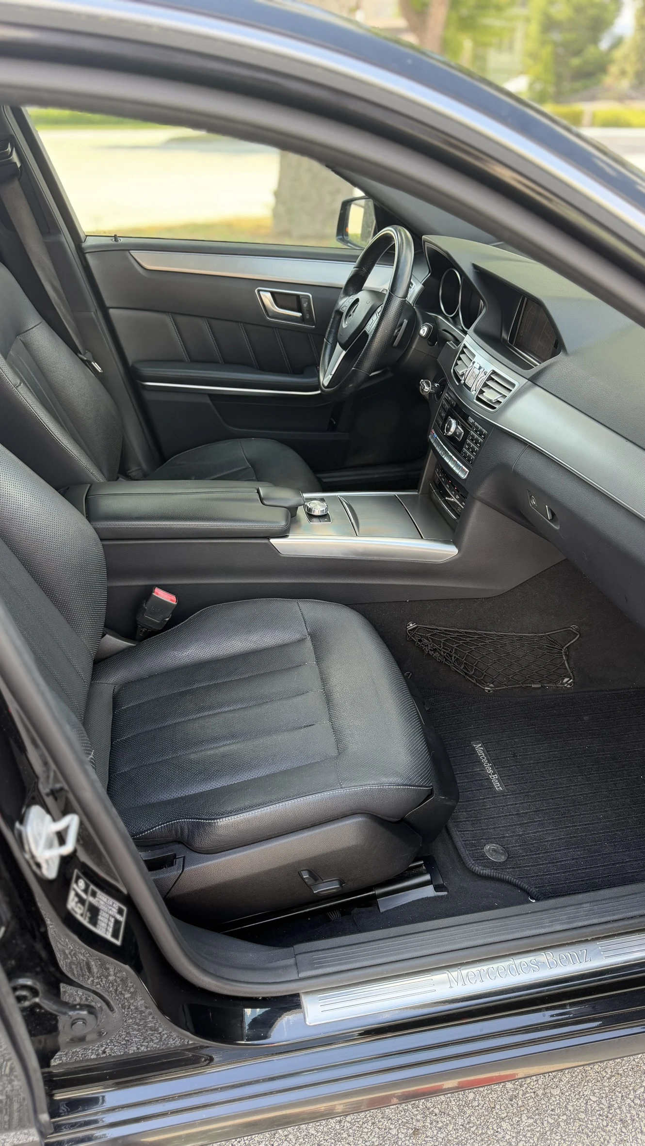 Mercedes-Benz E 300 | Distronic | Keyless Go | ������ 360 LED |  | Mobile.bg � ����������� 15
