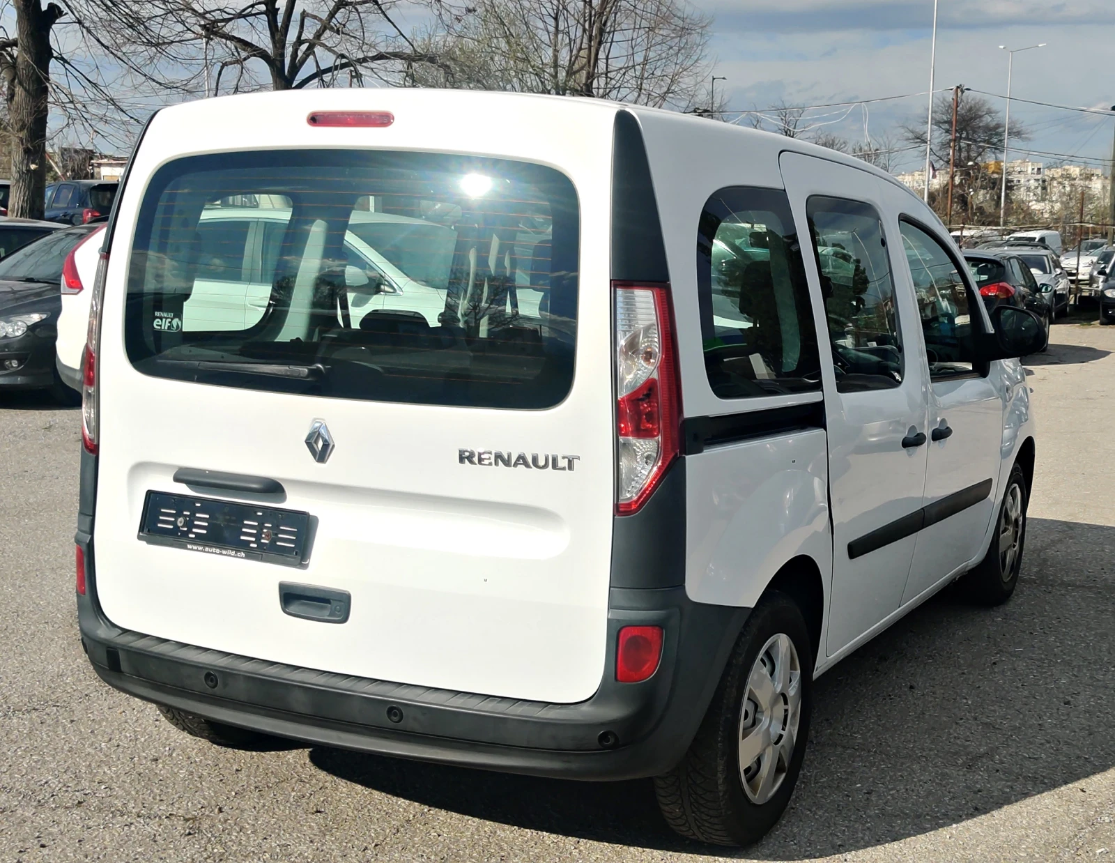 Renault Kangoo 1.2 turbo-16V-114ps-6-скорости, снимка 7 - Автомобили и джипове - 54133903