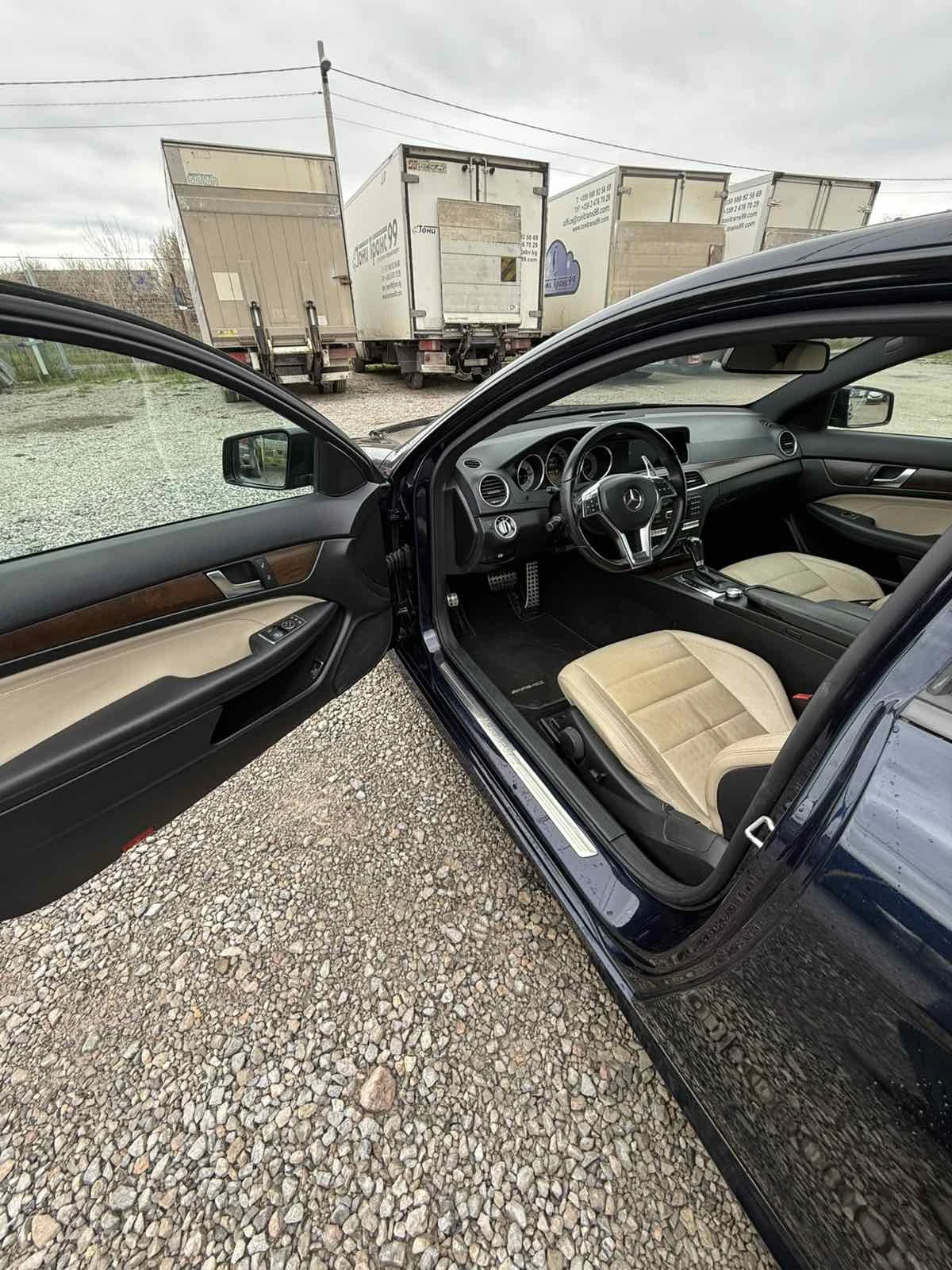 Mercedes-Benz C 350 AMG, снимка 9 - Автомобили и джипове - 54224105