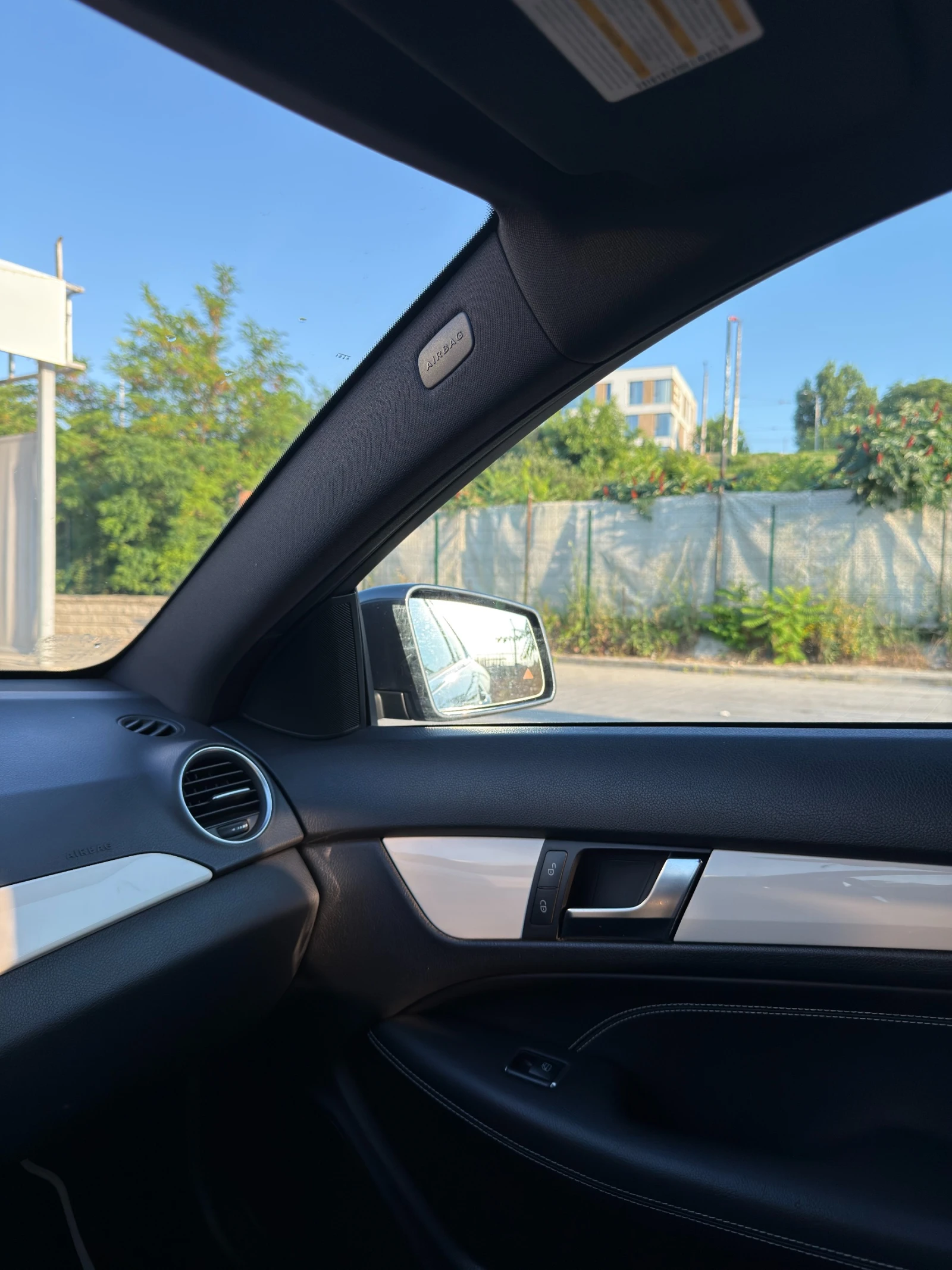 Mercedes-Benz C 250, снимка 11 - Автомобили и джипове - 55155206