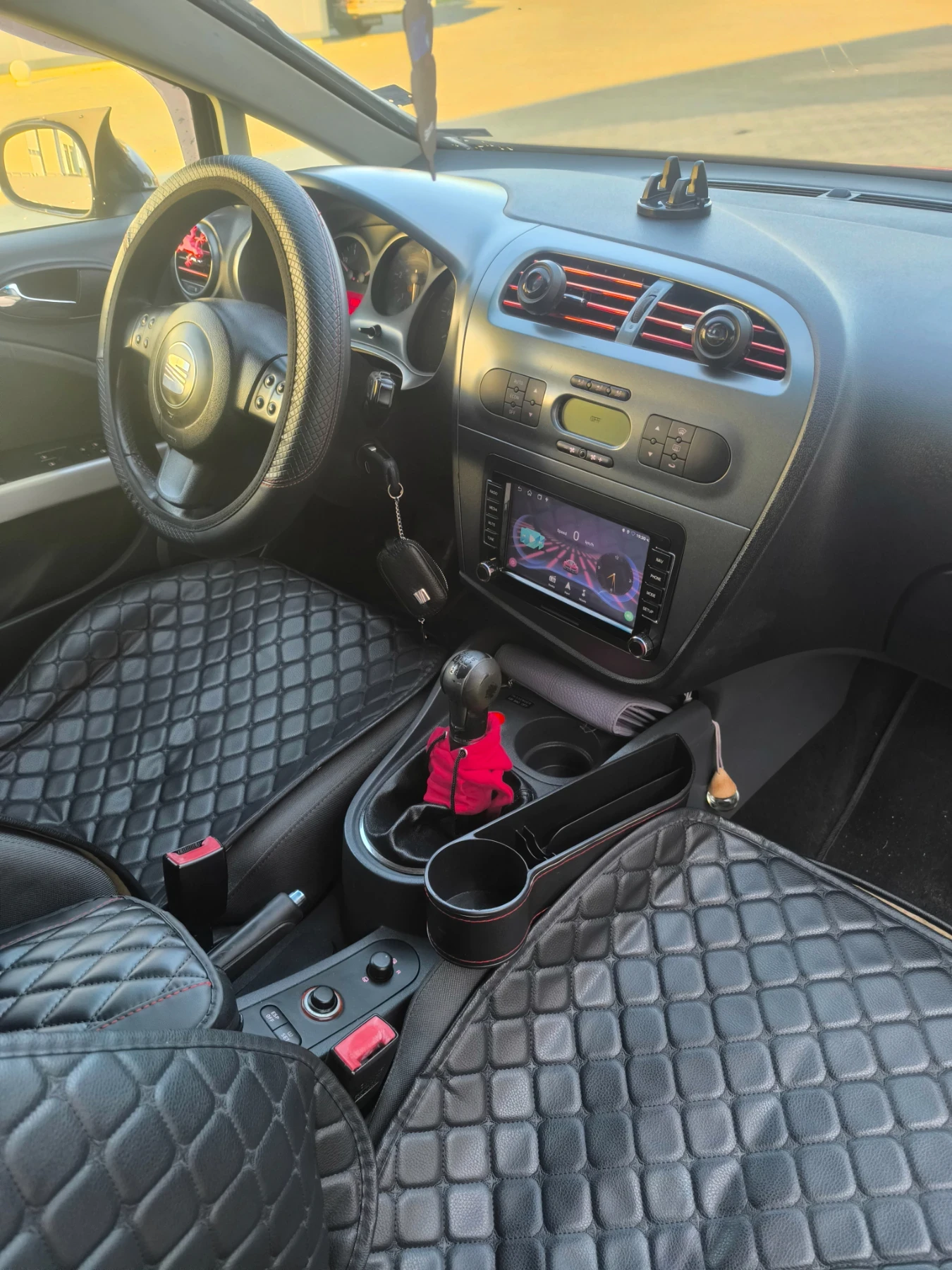 Seat Leon, снимка 7 - Автомобили и джипове - 55179918