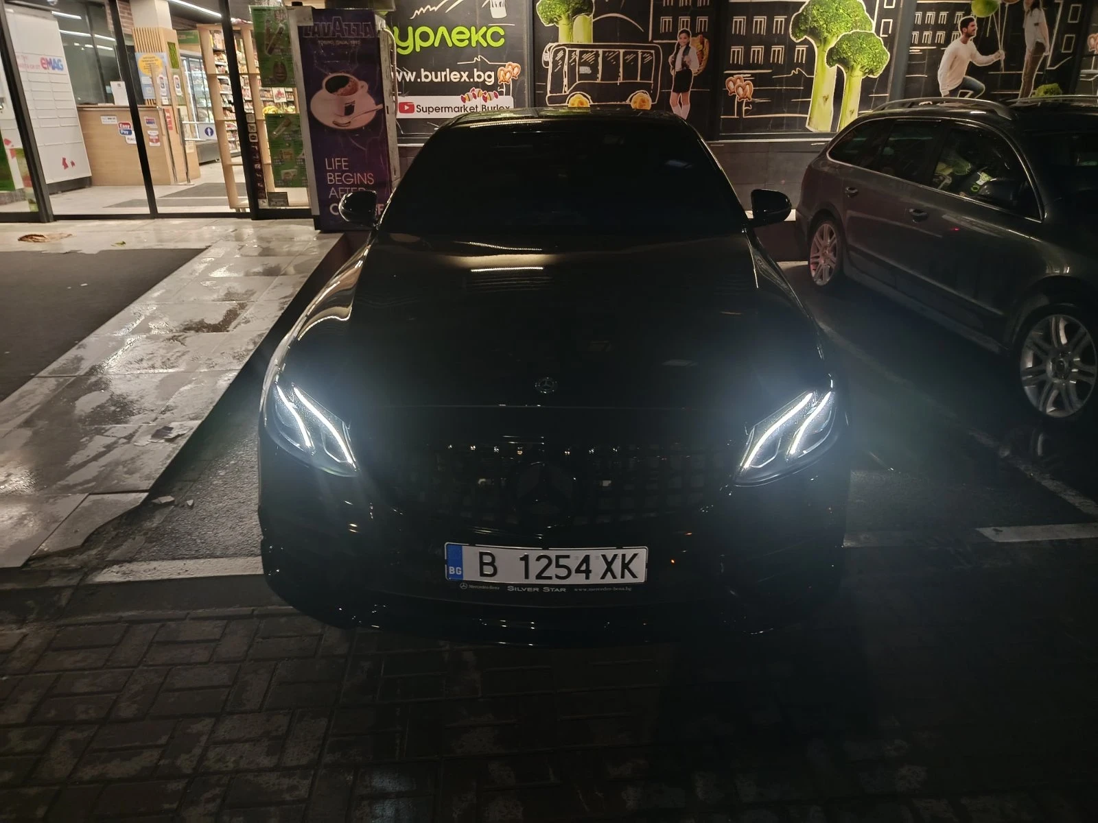 Mercedes-Benz E 220 2.2 9Gtronic 4x4, снимка 6 - Автомобили и джипове - 55431638