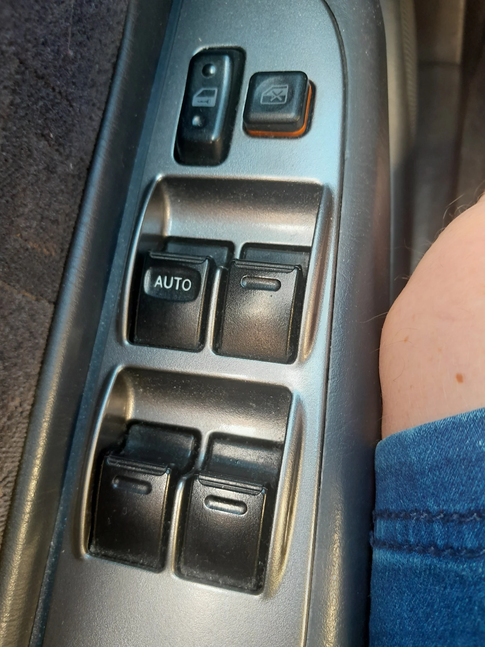 Toyota Corolla, снимка 13 - Автомобили и джипове - 55812177