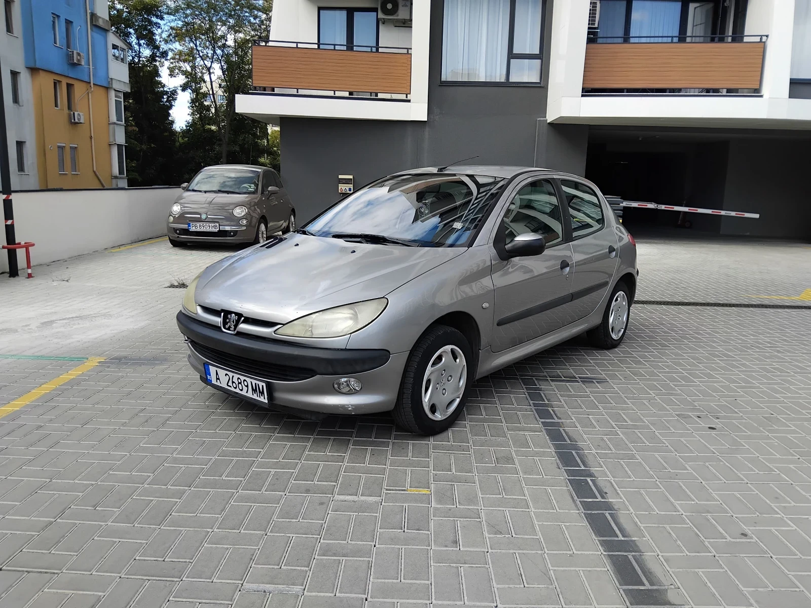 Peugeot 206