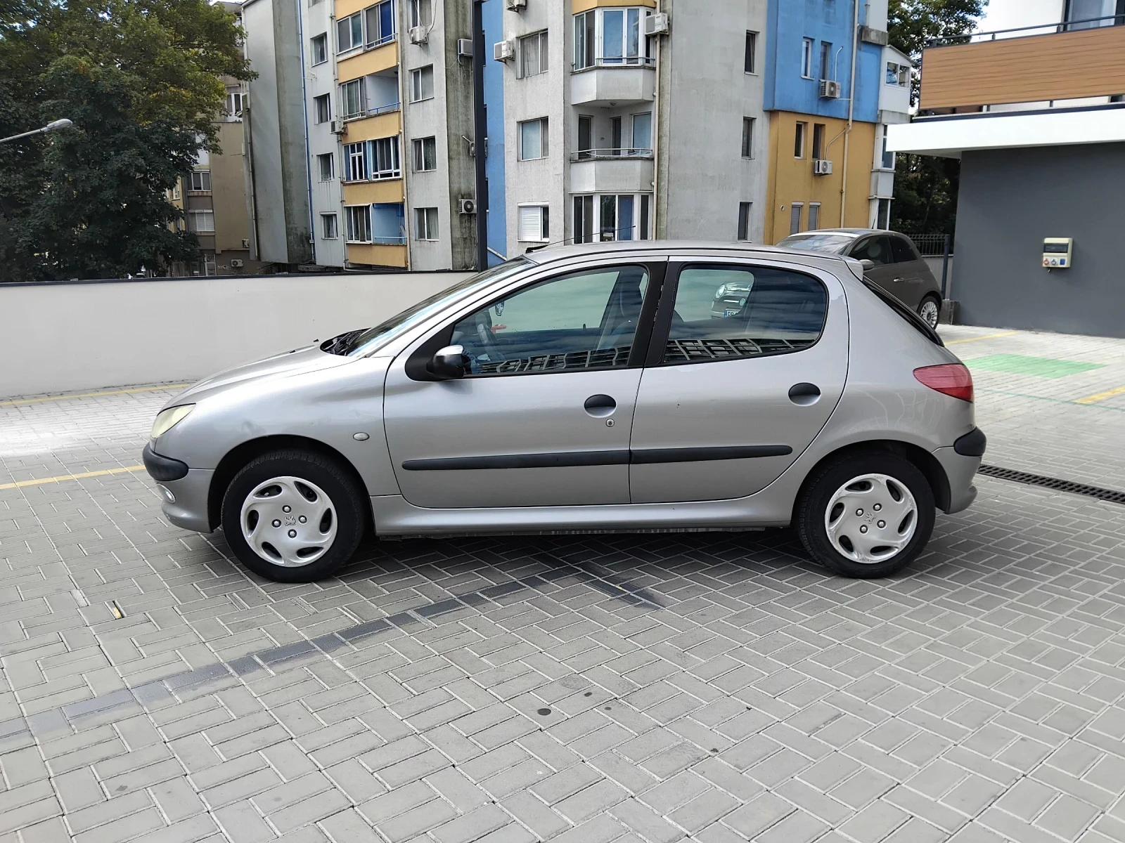 Peugeot 206, снимка 2 - Автомобили и джипове - 56021955