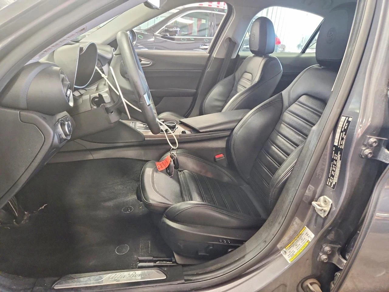 Alfa Romeo Giulia 2.0l Ti Q4, снимка 7 - Автомобили и джипове - 56025000