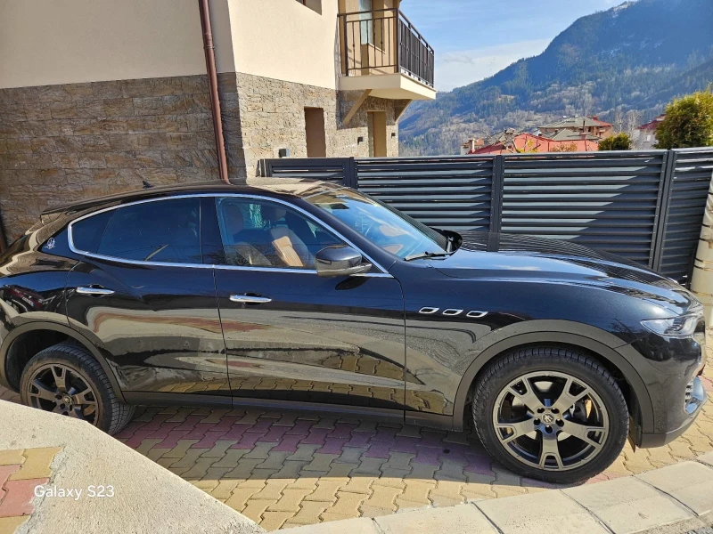 Maserati Levante, снимка 4 - Автомобили и джипове - 49608198