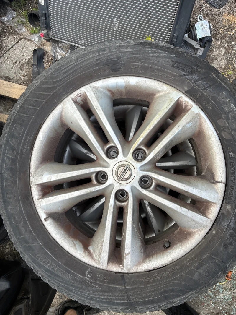 Nissan Qashqai 1.5dci/K9K, снимка 2 - Автомобили и джипове - 50474916