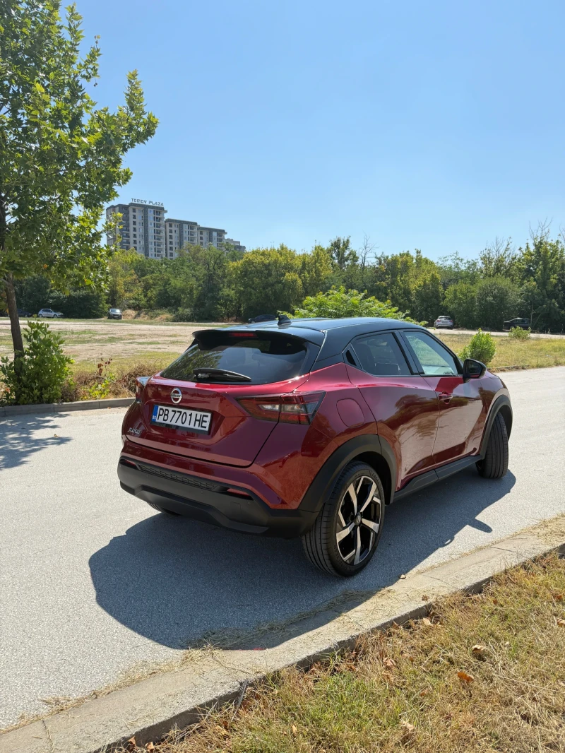 Nissan Juke ПЕРФЕКТНА  ВСИЧКИ ЕКСТРИ , снимка 4 - Автомобили и джипове - 51969292