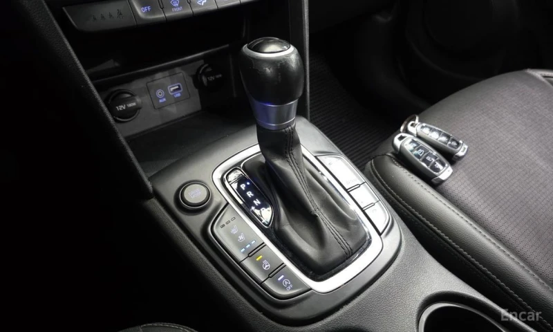 Hyundai Kona, снимка 9 - Автомобили и джипове - 52874968