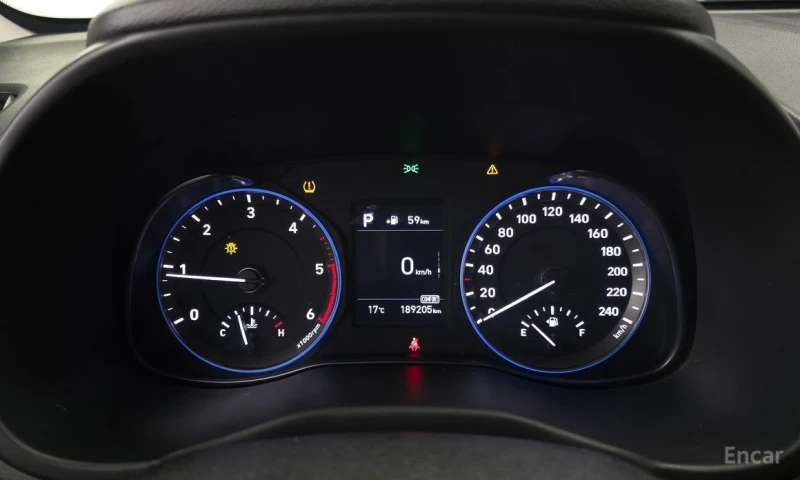 Hyundai Kona, снимка 8 - Автомобили и джипове - 52874968