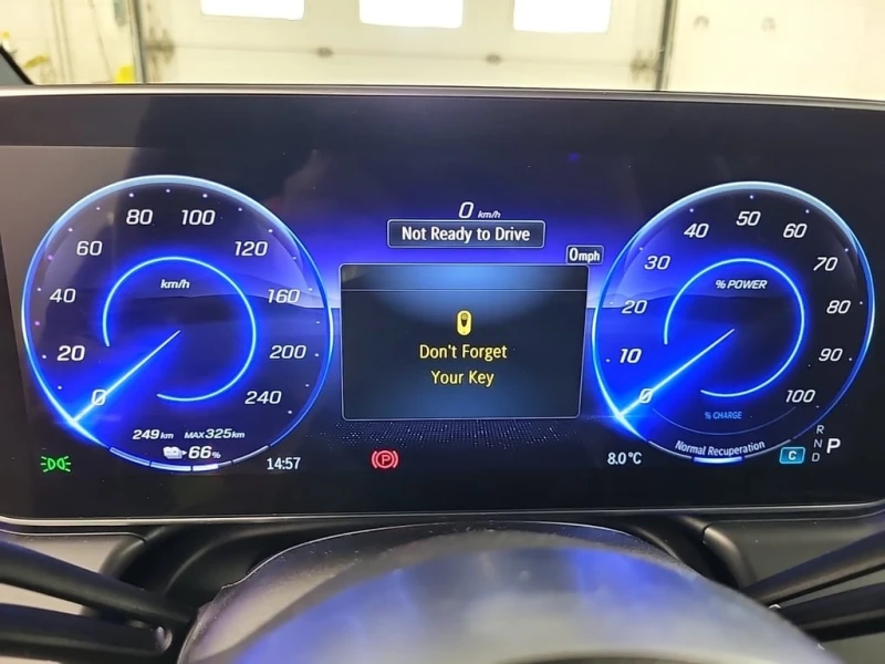 Mercedes-Benz EQE * 350 * CARFAX * БЕЗ ПЪРВОНАЧАЛНА ВНОСКА, снимка 11 - Автомобили и джипове - 52901200