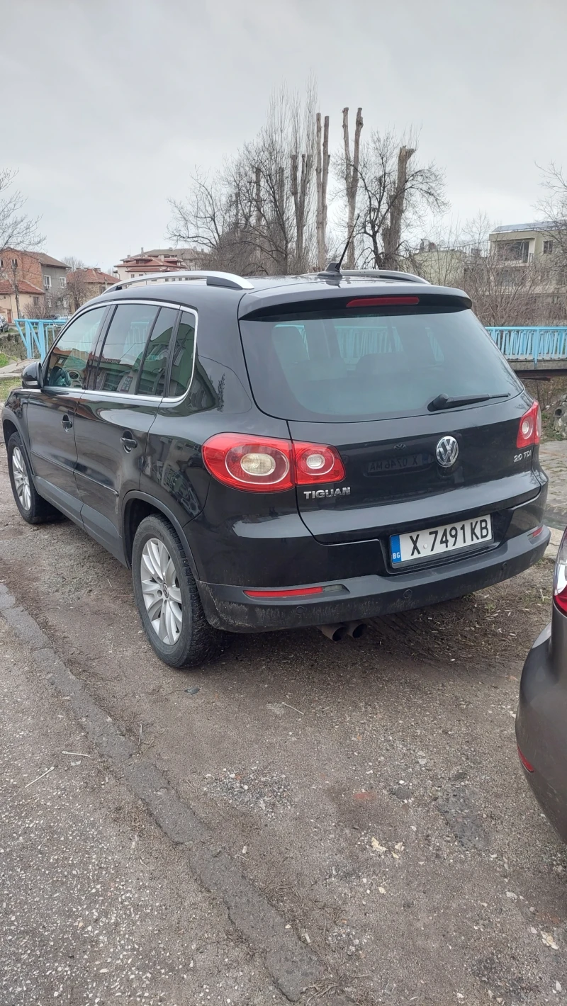 VW Tiguan, снимка 2 - Автомобили и джипове - 52996941