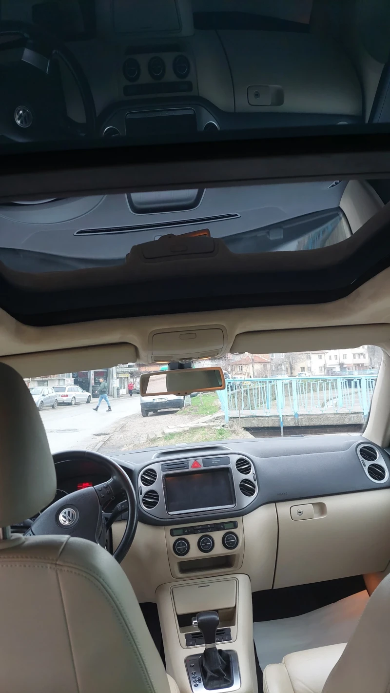 VW Tiguan, снимка 5 - Автомобили и джипове - 52996941