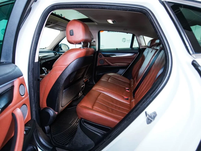 BMW X6 i X-DRIVE* KEYLESS* 360CAM* АвтоКредит(ЦЕНА ДО БГ), снимка 12 - Автомобили и джипове - 53480082