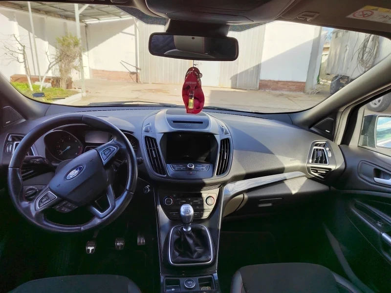 Ford Kuga 2000 4x4 180к.с., снимка 5 - Автомобили и джипове - 54170623