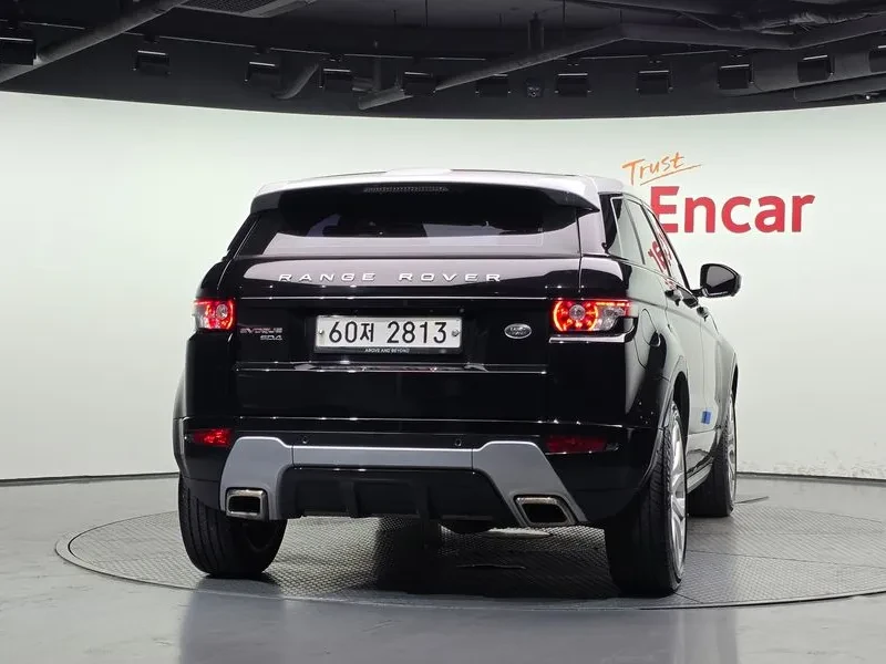Land Rover Range Rover Evoque 2.2 SD4 DYNAMIC, снимка 4 - Автомобили и джипове - 56497333