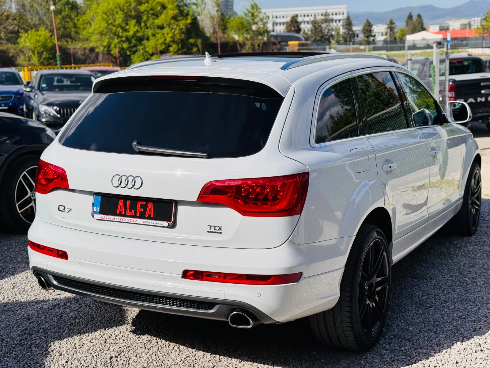 Audi Q7 3.0d/S-LINE/8g/FACE/LED+ PANO+ KEY LESS+ 7мес/ТОП/ - изображение 8