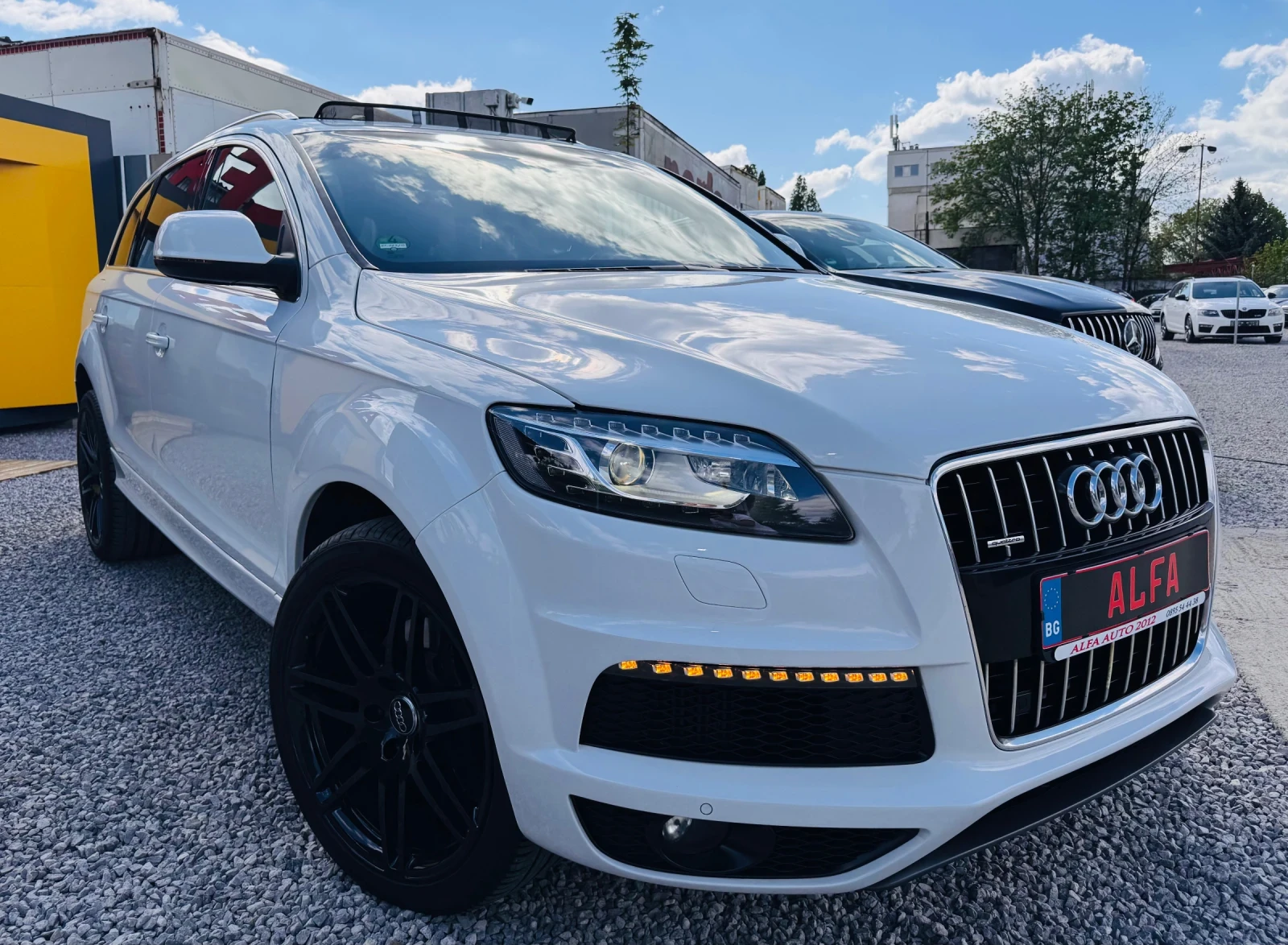 Audi Q7 3.0d/S-LINE/8g/FACE/LED+ PANO+ KEY LESS+ 7мес/ТОП/ - изображение 4