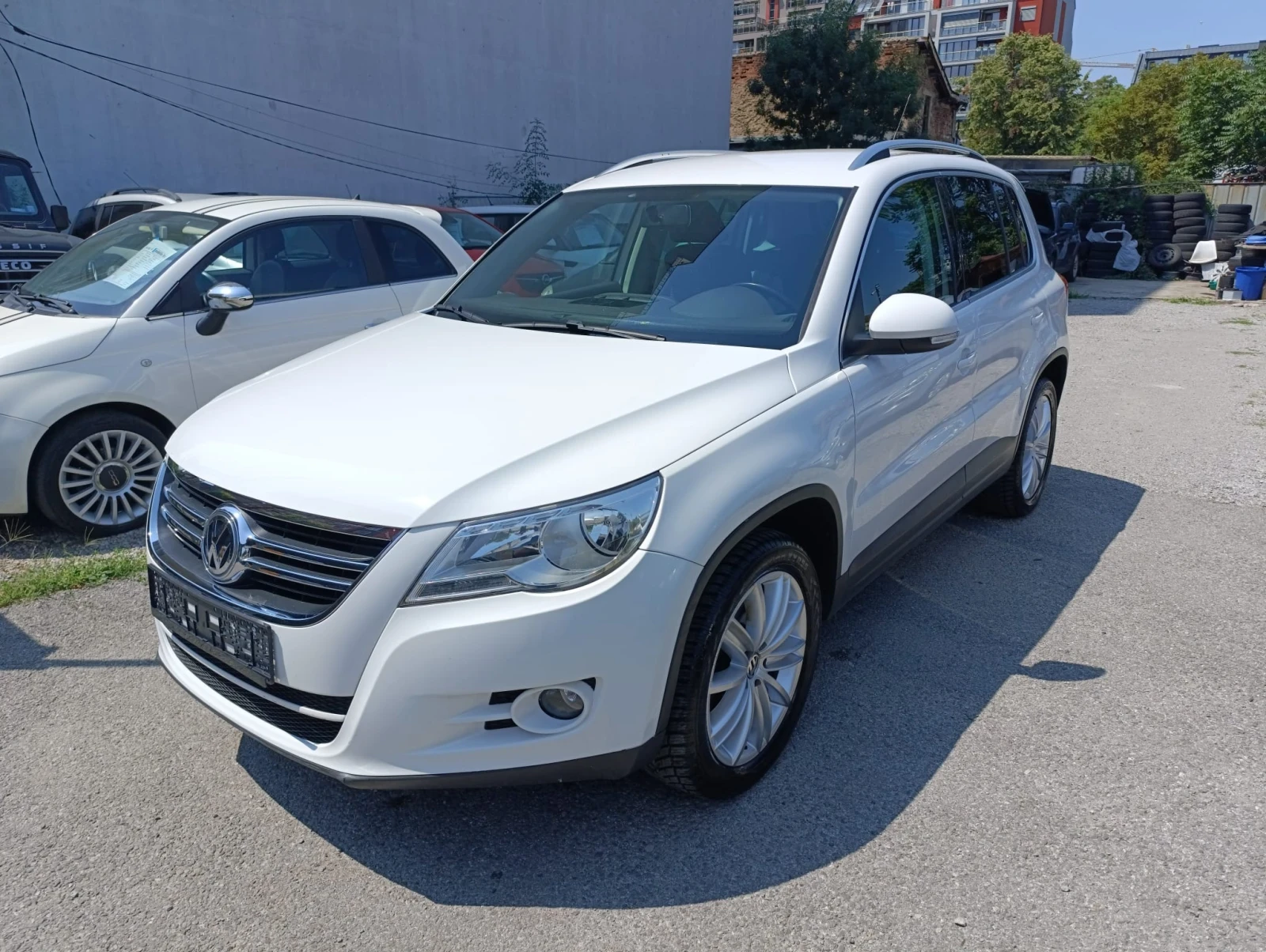 VW Tiguan 2.0TDI ТОП СЪСТОЯНИЕ  - изображение 3