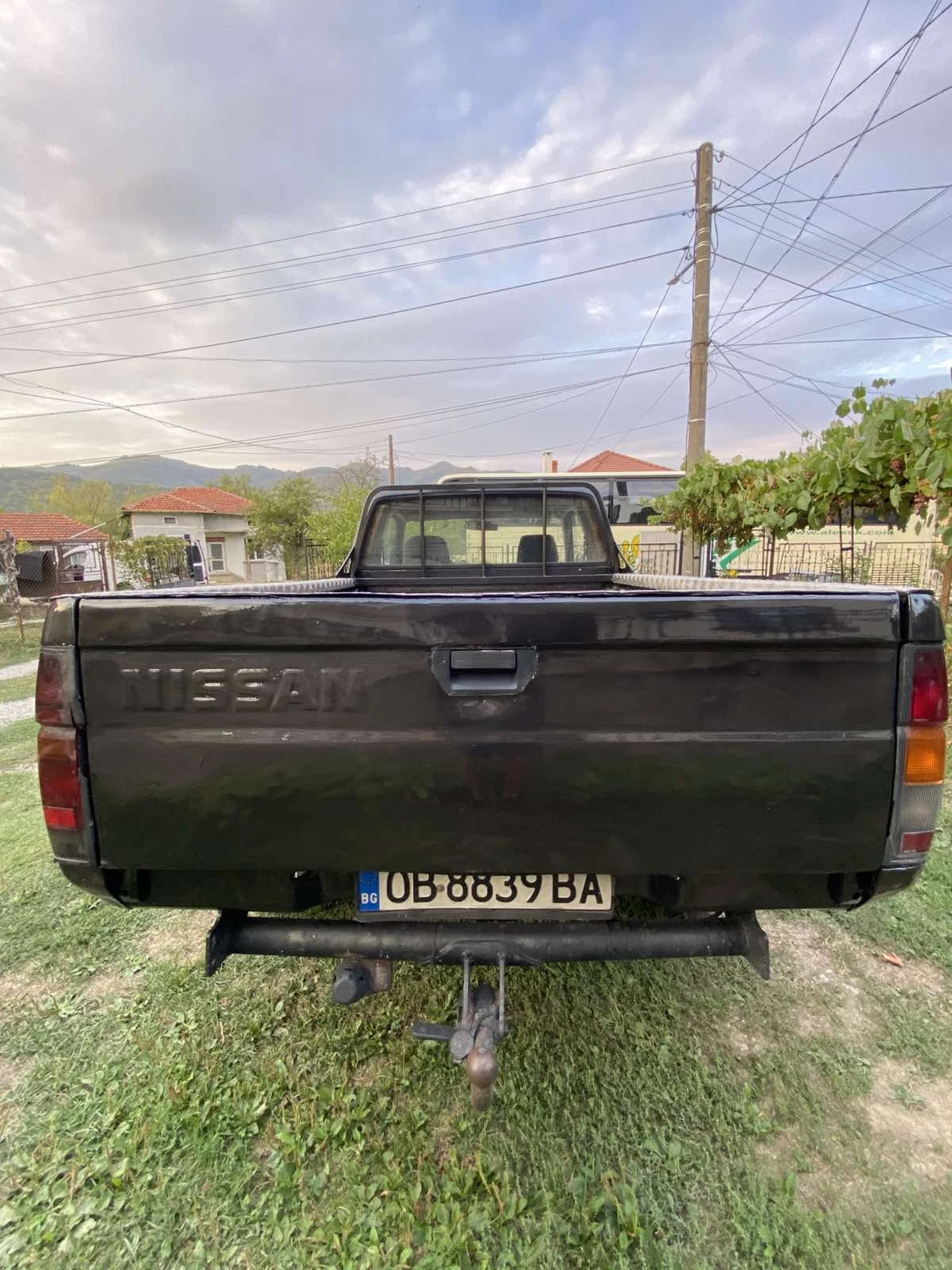 Nissan Navara King Cab - изображение 9