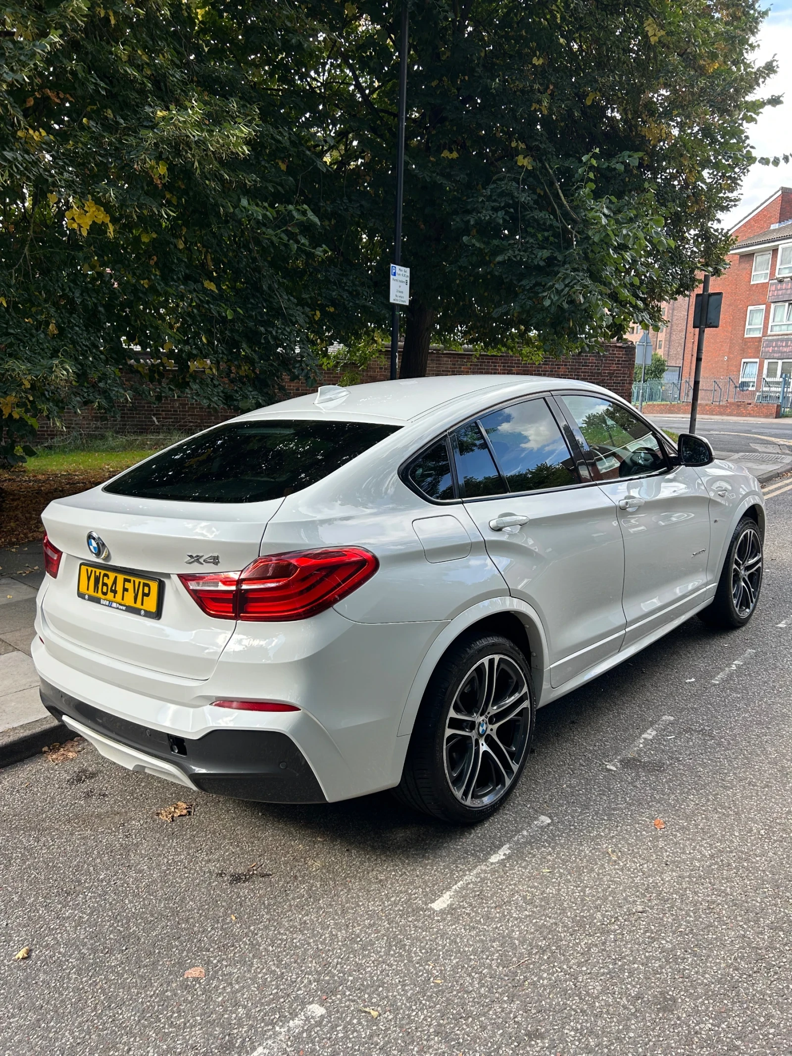 BMW X4 2.0 190hp M-pack  - изображение 6