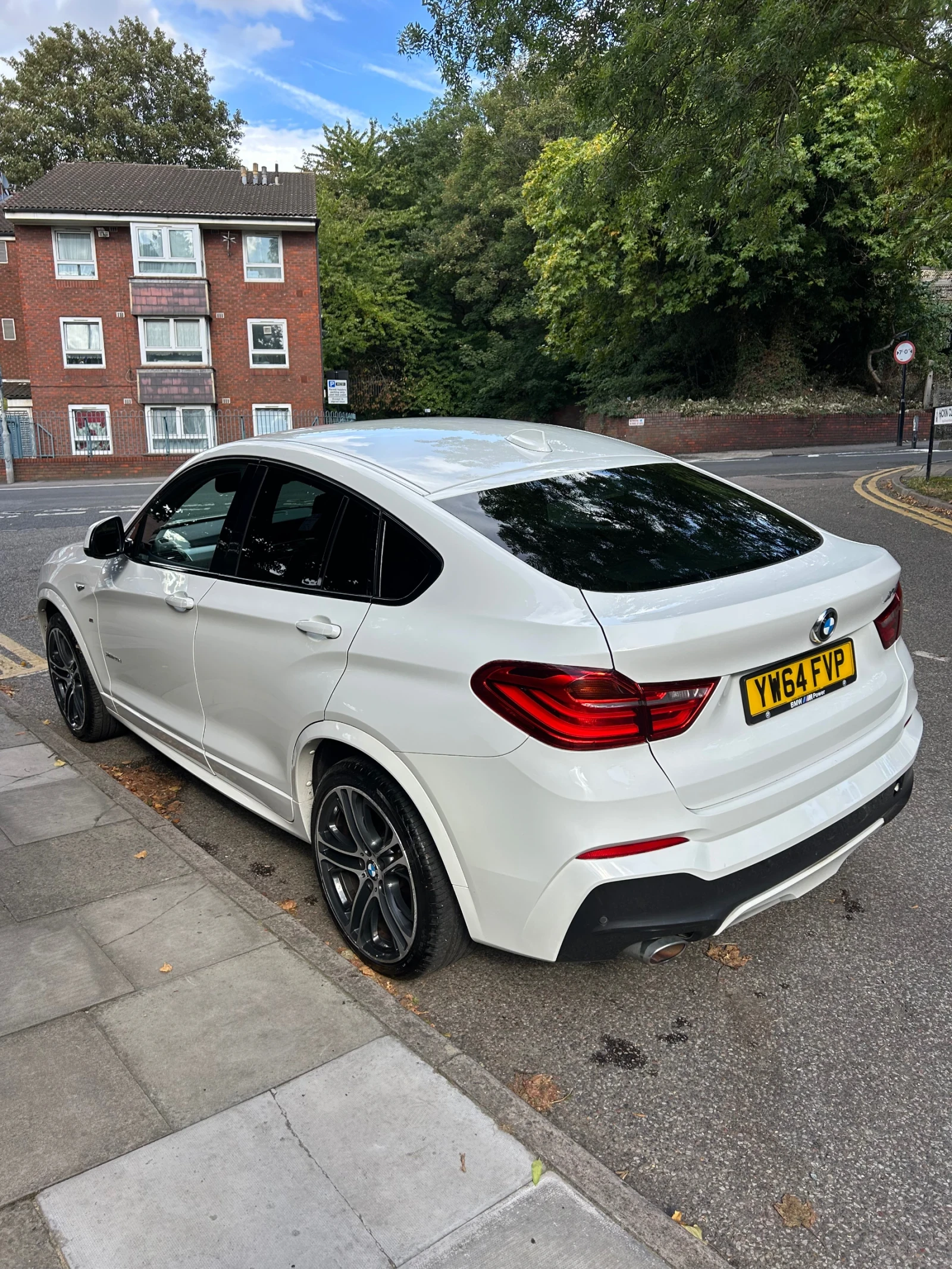 BMW X4 2.0 190hp M-pack  - изображение 5